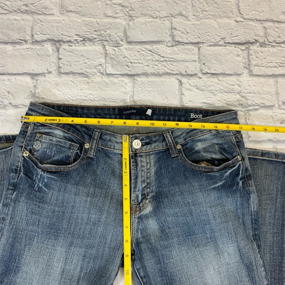 Vigoss Bootcut Flap distressed Jeans Size 11 Medium wash denim Stretch - Picture 10 of 14